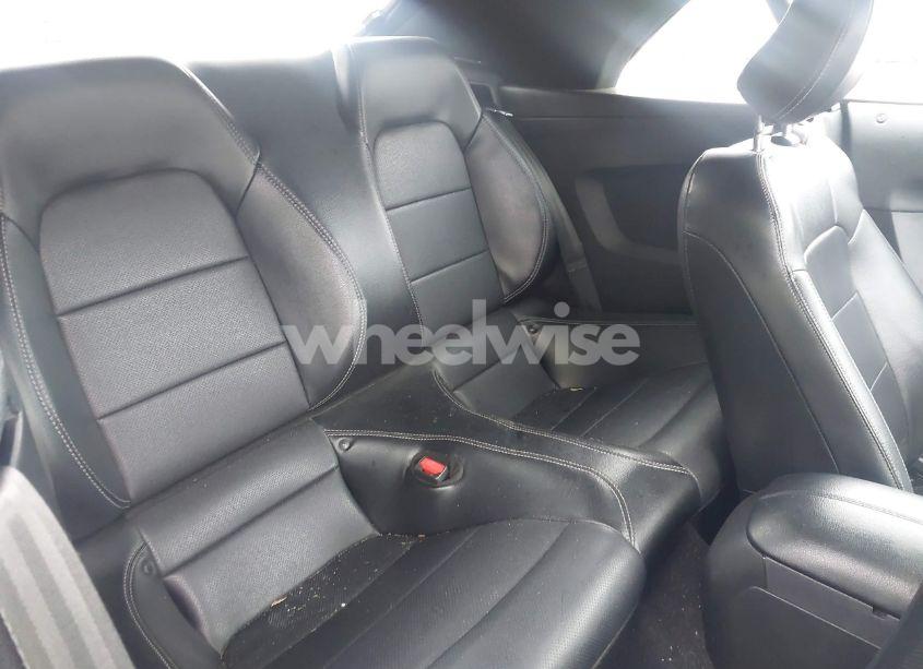 Photo 8 of 2021 Ford Mustang ECOBOOST PREMIUM (VIN 1FATP8UH0M5110357)