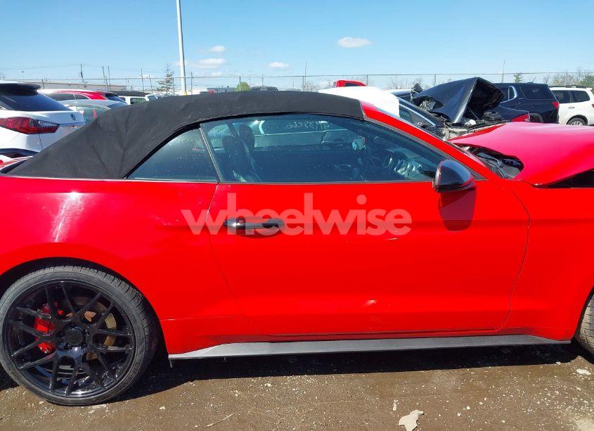 Photo 14 of 2021 Ford Mustang ECOBOOST PREMIUM (VIN 1FATP8UH0M5116501)