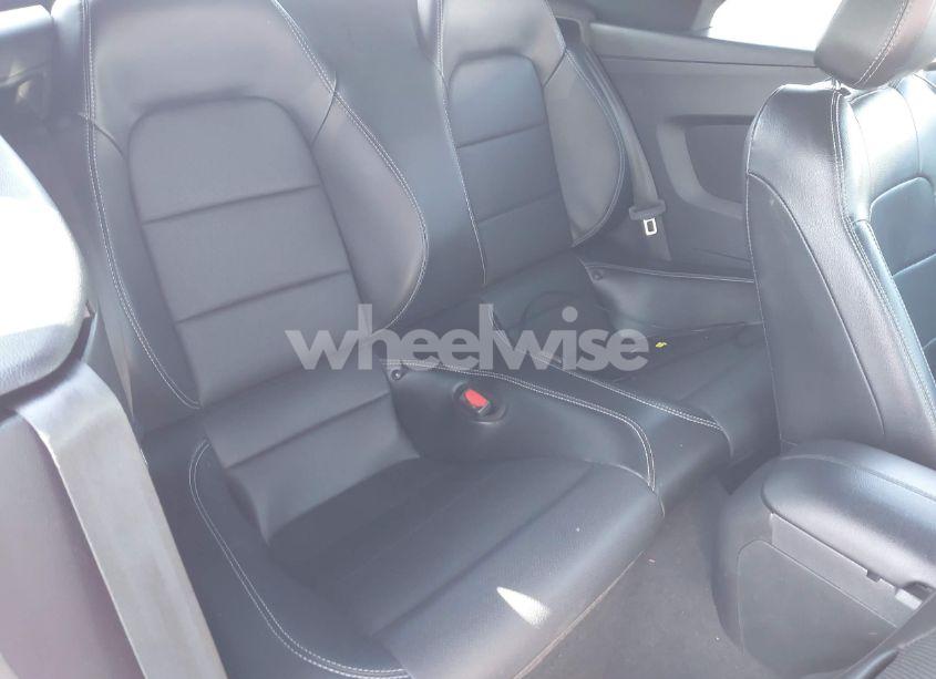 Photo 8 of 2021 Ford Mustang ECOBOOST PREMIUM (VIN 1FATP8UH0M5116501)