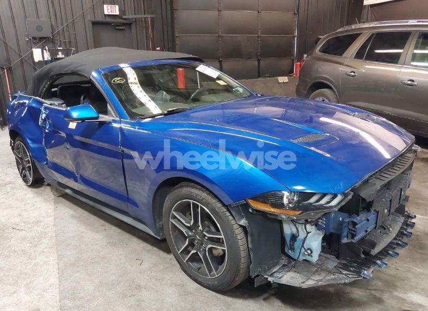 2018 Ford Mustang ECOBOOST PREMIUM (VIN 1FATP8UH1J5145243) main photo