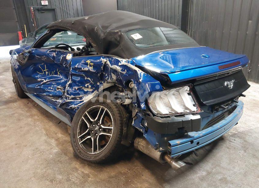 Photo 3 of 2018 Ford Mustang ECOBOOST PREMIUM (VIN 1FATP8UH1J5145243)