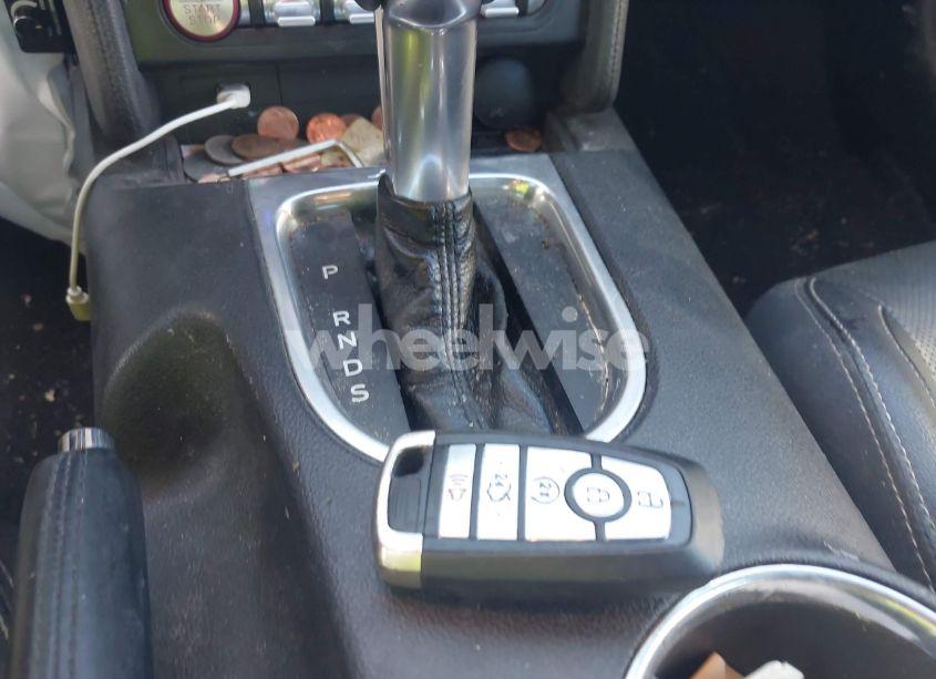 Photo 11 of 2020 Ford Mustang ECOBOOST PREMIUM (VIN 1FATP8UH1L5118952)