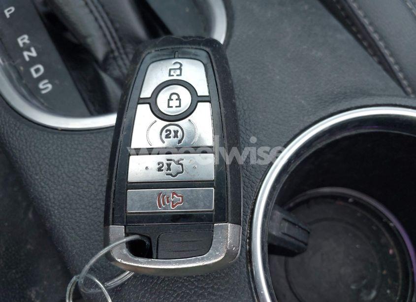 Photo 11 of 2021 Ford Mustang ECOBOOST PREMIUM (VIN 1FATP8UH1M5105376)