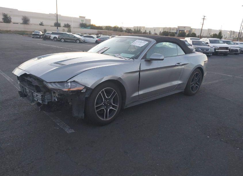 Photo 2 of 2021 Ford Mustang ECOBOOST PREMIUM (VIN 1FATP8UH1M5122470)