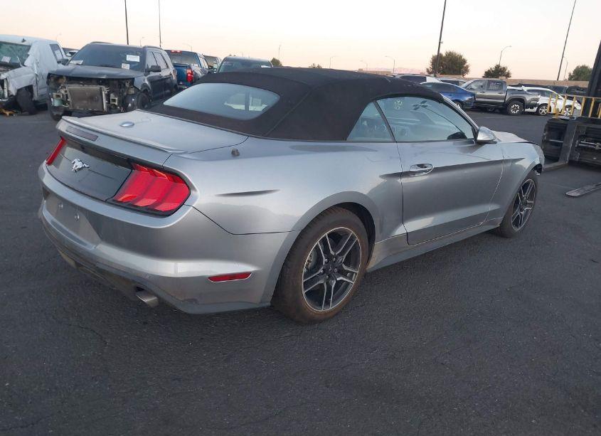 Photo 4 of 2021 Ford Mustang ECOBOOST PREMIUM (VIN 1FATP8UH1M5122470)