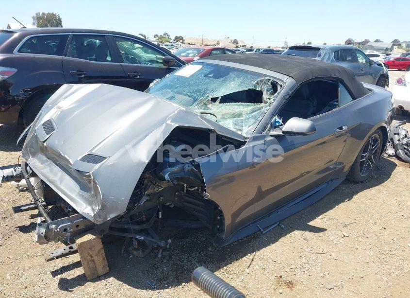 Photo 2 of 2021 Ford Mustang ECOBOOST PREMIUM (VIN 1FATP8UH1M5123053)