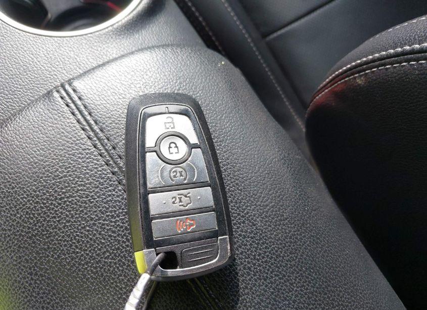 Photo 11 of 2022 Ford Mustang ECOBOOST PREMIUM (VIN 1FATP8UH1N5100535)