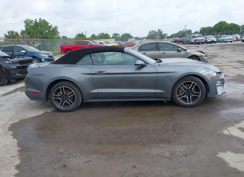 Photo 13 of 2022 Ford Mustang ECOBOOST PREMIUM (VIN 1FATP8UH1N5100535)