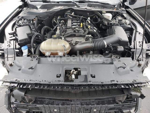 Photo 4 of 2022 FORD MUSTANG (VIN 1FATP8UH1N5119652)