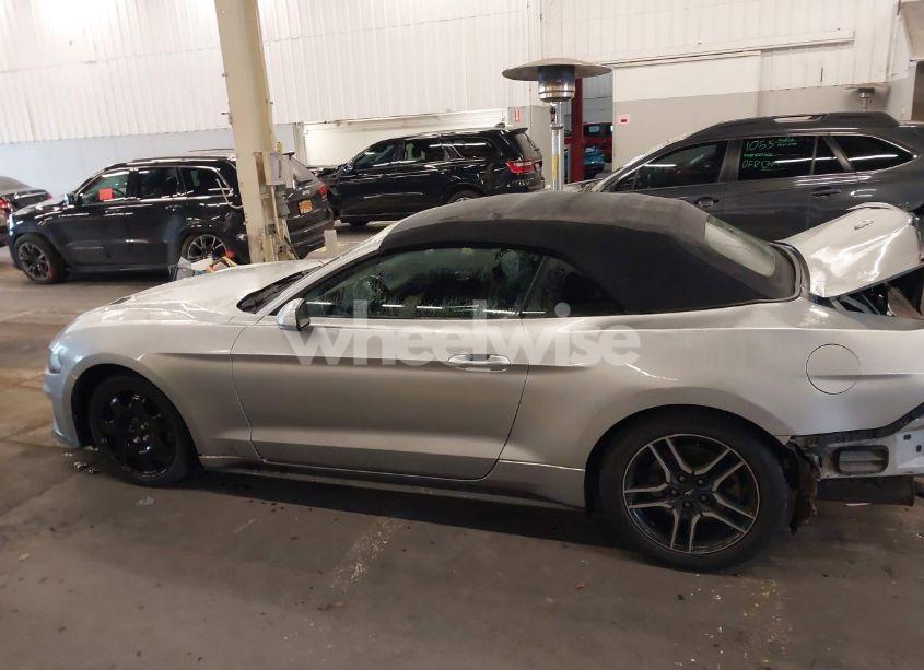 Photo 15 of 2019 Ford Mustang ECOBOOST PREMIUM (VIN 1FATP8UH2K5138609)