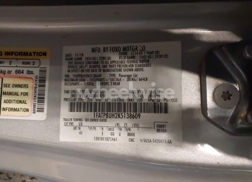 Photo 9 of 2019 Ford Mustang ECOBOOST PREMIUM (VIN 1FATP8UH2K5138609)