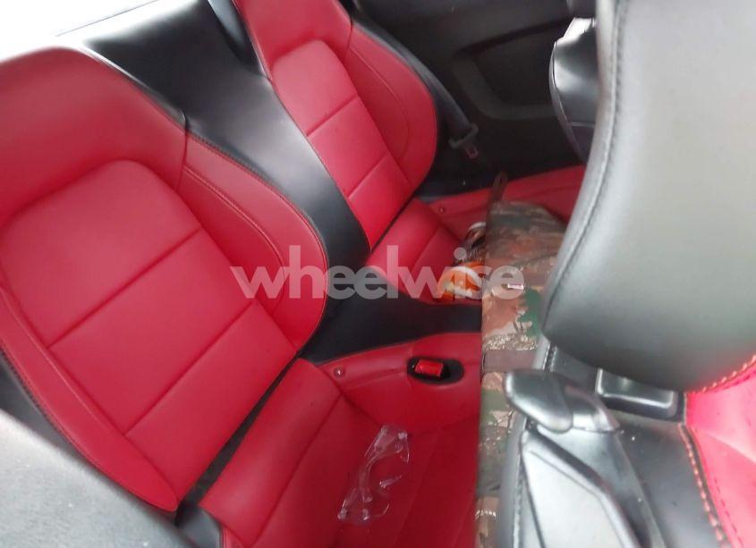 Photo 8 of 2019 Ford Mustang ECOBOOST PREMIUM (VIN 1FATP8UH2K5159850)