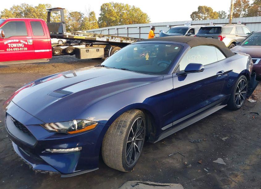 Photo 2 of 2020 Ford Mustang ECOBOOST PREMIUM (VIN 1FATP8UH2L5108544)