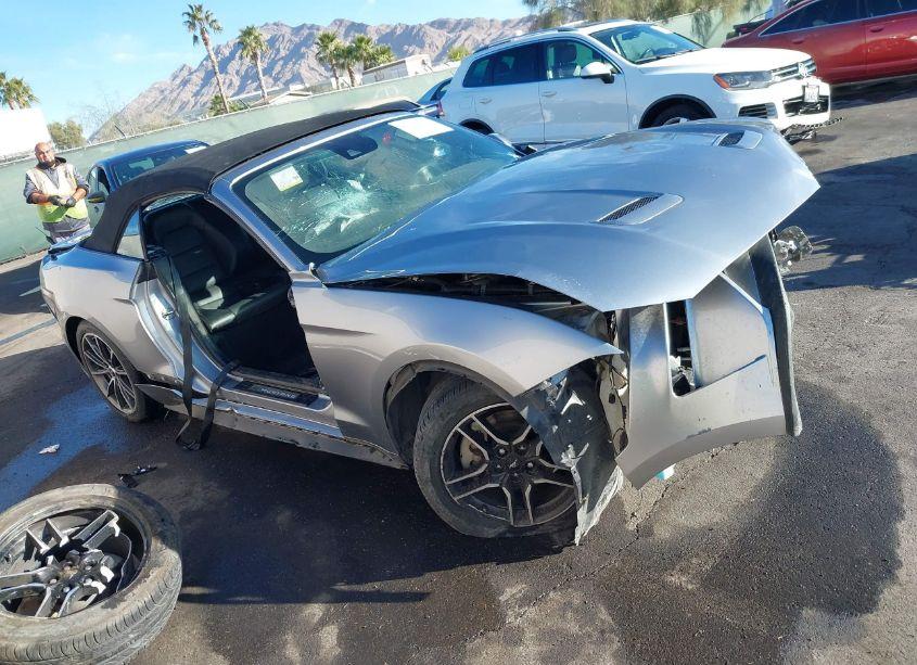 2022 Ford Mustang ECOBOOST PREMIUM (VIN 1FATP8UH2N5120390) main photo