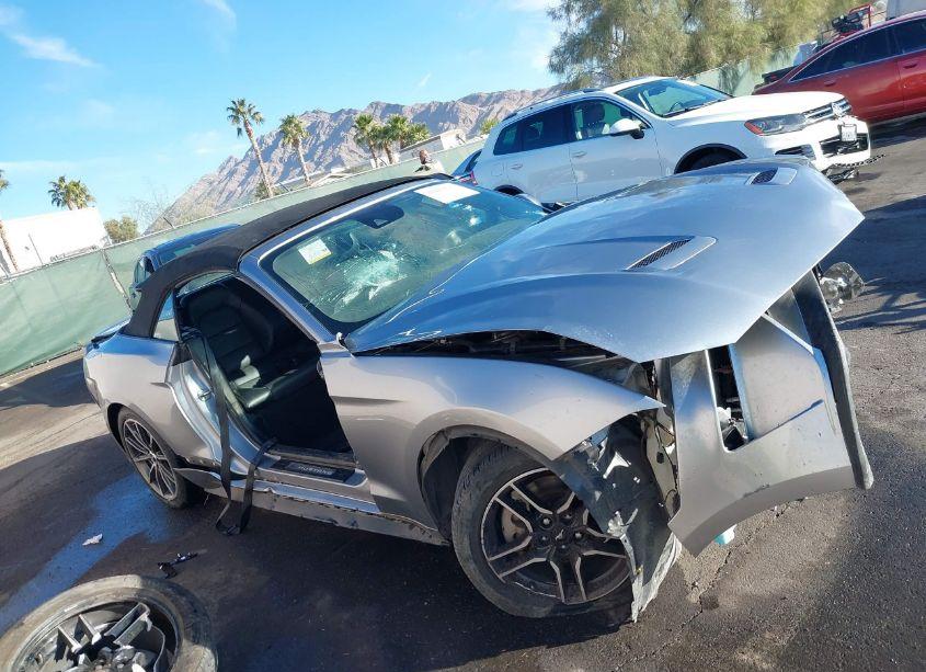 Photo 6 of 2022 Ford Mustang ECOBOOST PREMIUM (VIN 1FATP8UH2N5120390)