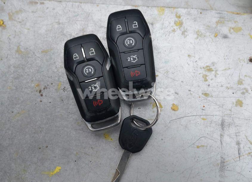 Photo 11 of 2017 Ford Mustang ECOBOOST PREMIUM (VIN 1FATP8UH3H5295588)