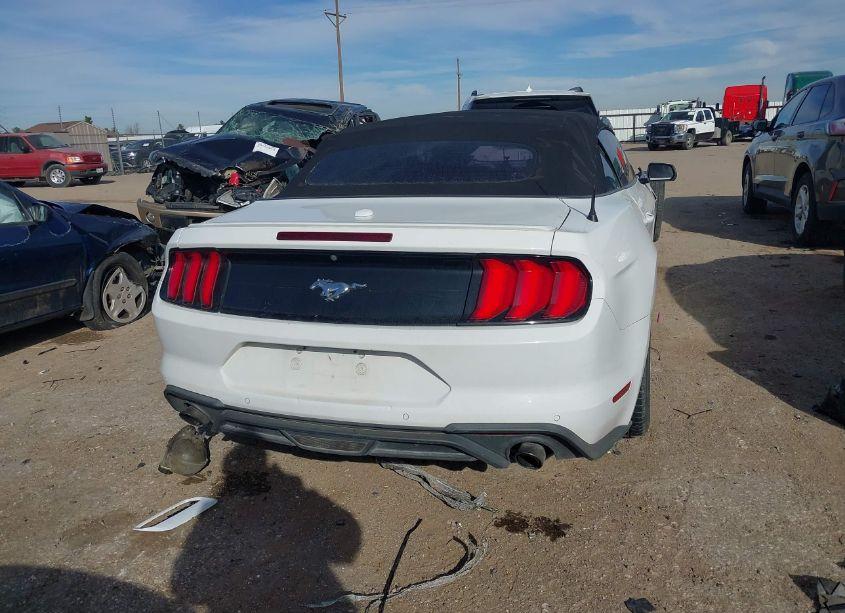 Photo 17 of 2018 Ford Mustang ECOBOOST PREMIUM (VIN 1FATP8UH3J5124118)