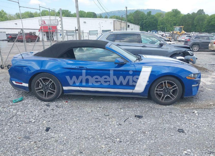 Photo 13 of 2018 Ford Mustang ECOBOOST PREMIUM (VIN 1FATP8UH3J5124748)