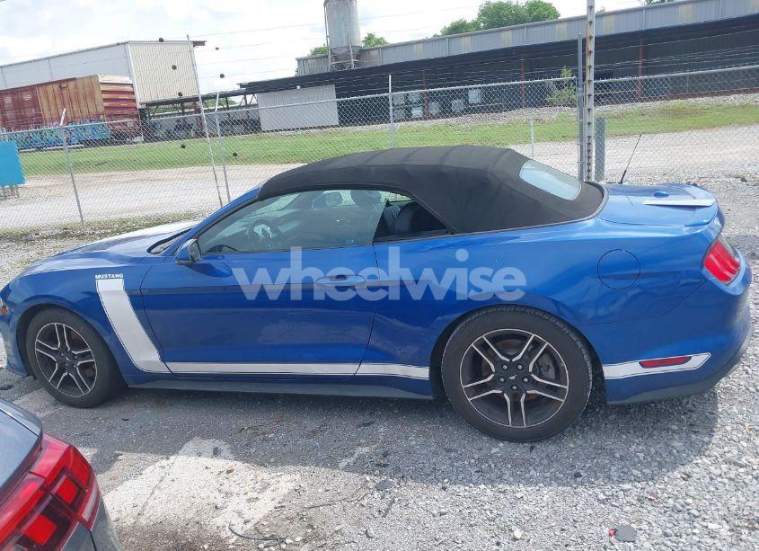 Photo 14 of 2018 Ford Mustang ECOBOOST PREMIUM (VIN 1FATP8UH3J5124748)