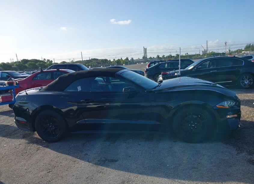 Photo 13 of 2020 Ford Mustang ECOBOOST PREMIUM (VIN 1FATP8UH3L5139706)