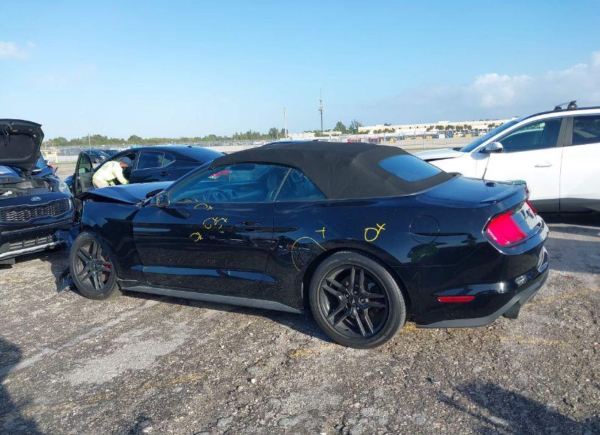 Photo 14 of 2020 Ford Mustang ECOBOOST PREMIUM (VIN 1FATP8UH3L5139706)