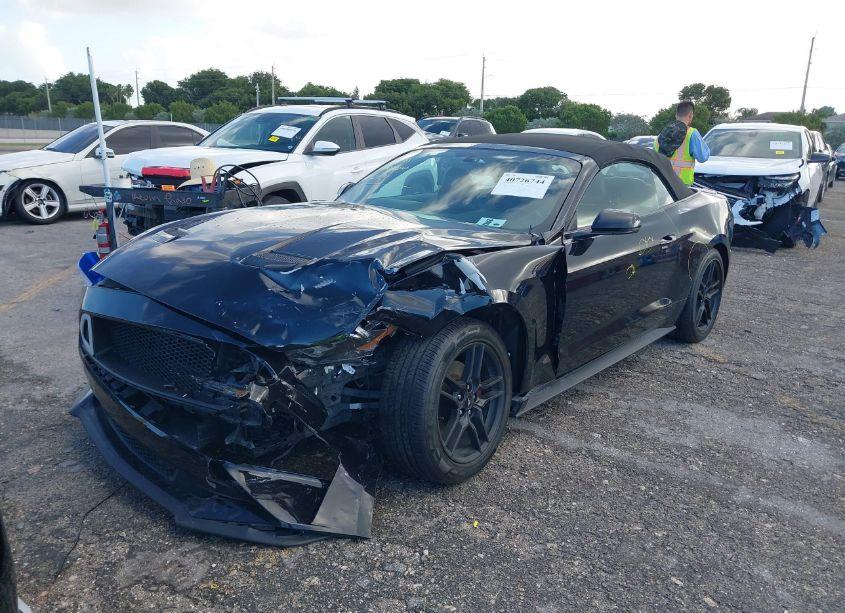 Photo 6 of 2020 Ford Mustang ECOBOOST PREMIUM (VIN 1FATP8UH3L5139706)