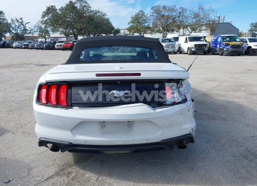 Photo 17 of 2020 Ford Mustang ECOBOOST PREMIUM (VIN 1FATP8UH3L5180062)