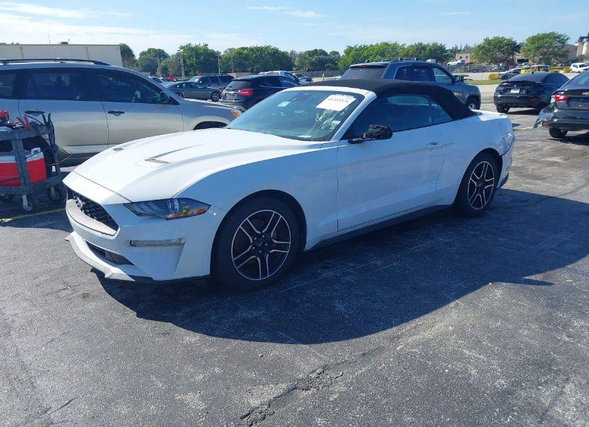 Photo 2 of 2022 Ford Mustang ECOBOOST PREMIUM (VIN 1FATP8UH3N5101914)