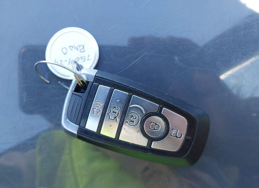 Photo 11 of 2018 Ford Mustang ECOBOOST PREMIUM (VIN 1FATP8UH4J5105805)