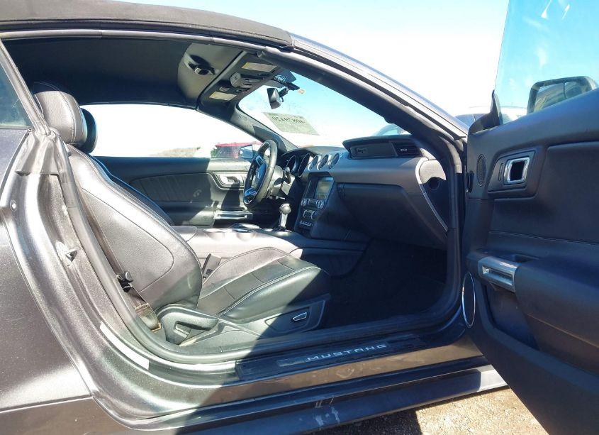 Photo 5 of 2018 Ford Mustang ECOBOOST PREMIUM (VIN 1FATP8UH4J5105805)