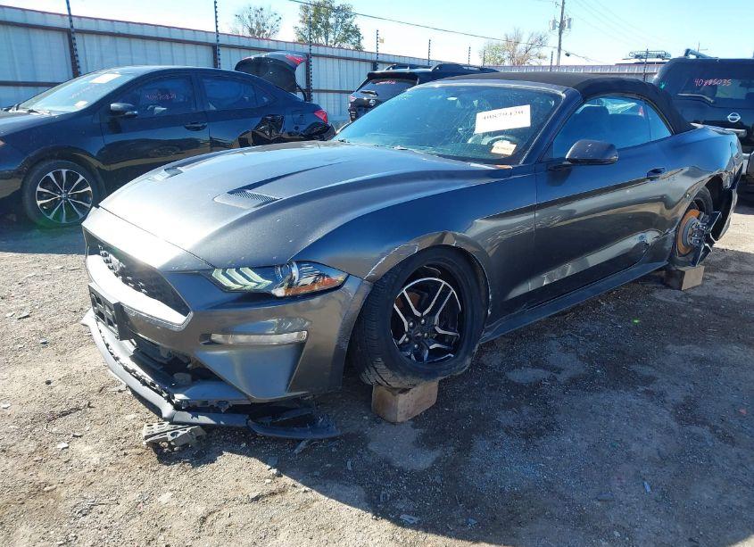 Photo 6 of 2018 Ford Mustang ECOBOOST PREMIUM (VIN 1FATP8UH4J5105805)