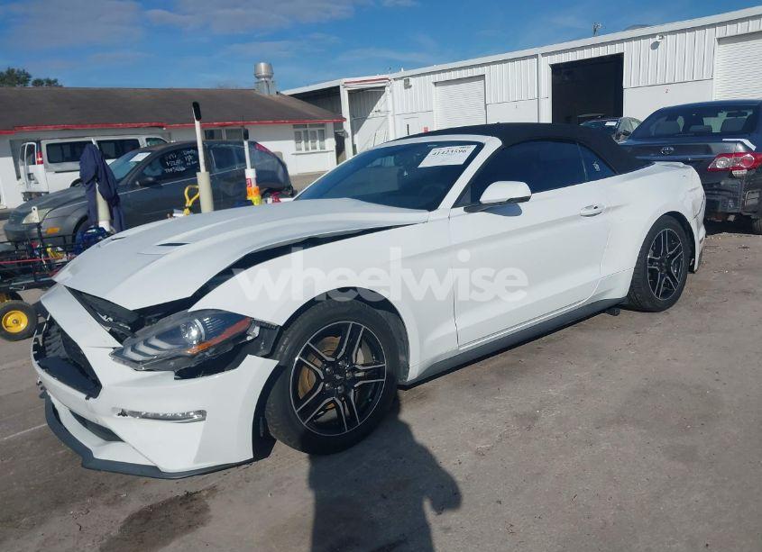 Photo 2 of 2019 Ford Mustang ECOBOOST PREMIUM (VIN 1FATP8UH4K5150468)