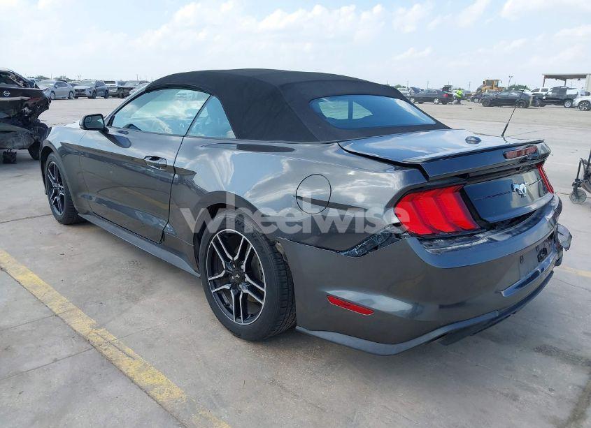 Photo 3 of 2019 Ford Mustang ECOBOOST PREMIUM (VIN 1FATP8UH4K5161454)