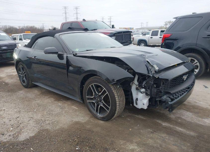 2020 Ford Mustang ECOBOOST PREMIUM (VIN 1FATP8UH4L5106052) main photo