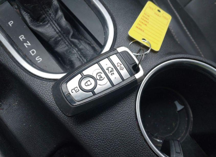 Photo 11 of 2020 Ford Mustang ECOBOOST PREMIUM (VIN 1FATP8UH4L5106052)