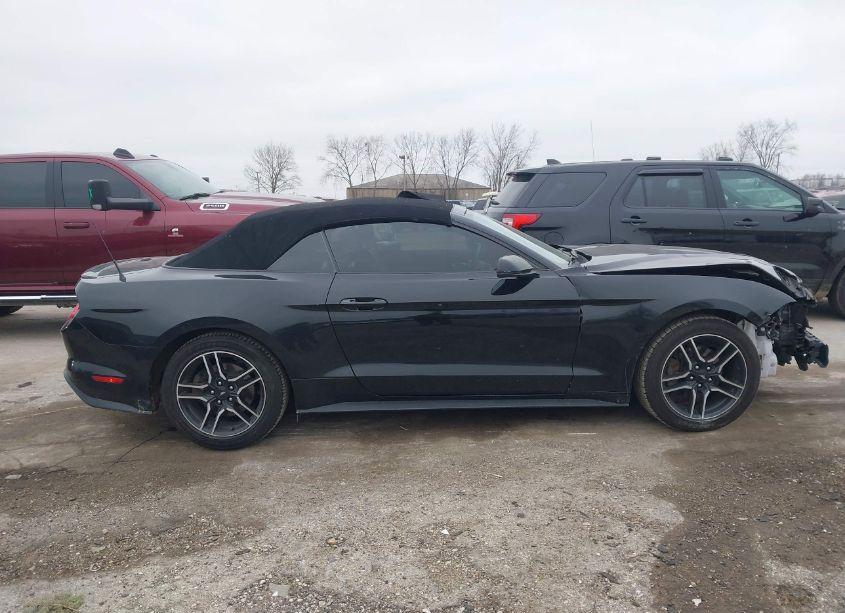 Photo 13 of 2020 Ford Mustang ECOBOOST PREMIUM (VIN 1FATP8UH4L5106052)