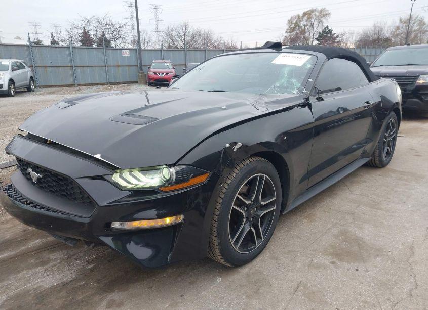 Photo 2 of 2020 Ford Mustang ECOBOOST PREMIUM (VIN 1FATP8UH4L5106052)