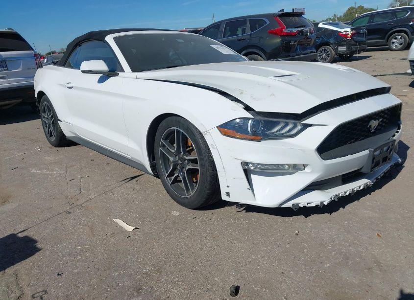 2020 Ford Mustang ECOBOOST PREMIUM (VIN 1FATP8UH4L5119089) main photo