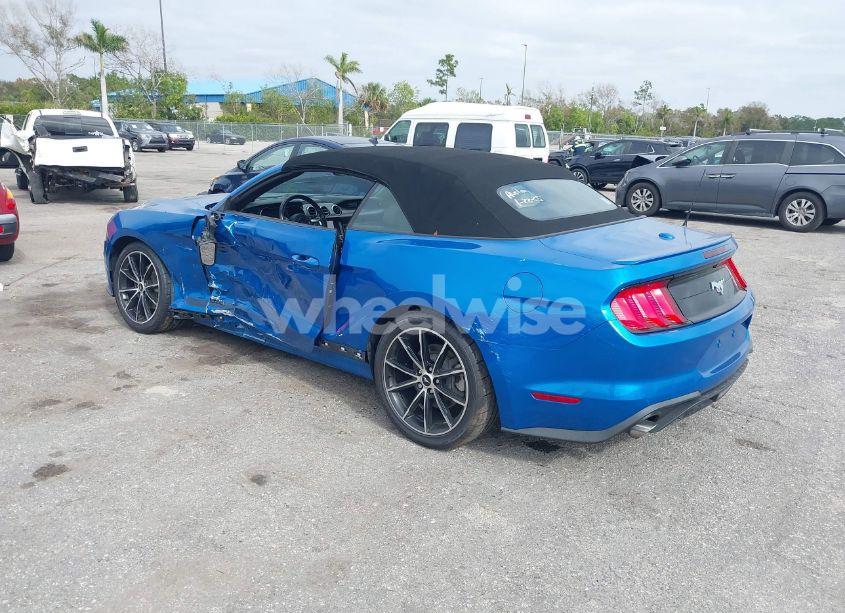 Photo 3 of 2020 Ford Mustang ECOBOOST PREMIUM (VIN 1FATP8UH4L5138001)