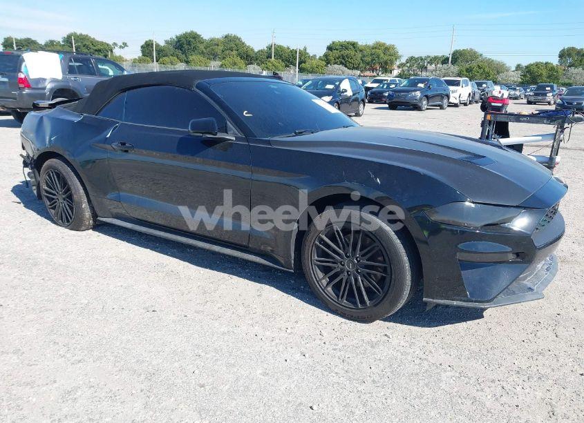 2021 Ford Mustang ECOBOOST PREMIUM (VIN 1FATP8UH4M5116114) main photo