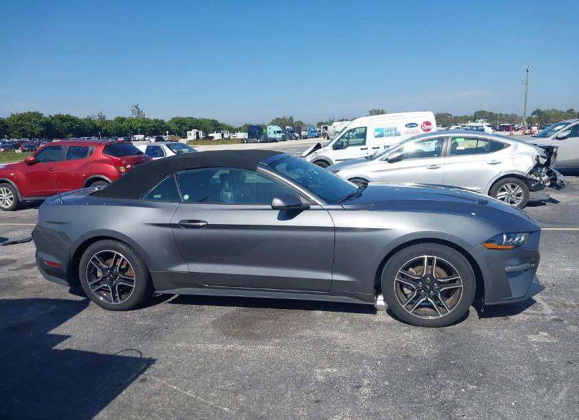 Photo 13 of 2022 Ford Mustang ECOBOOST PREMIUM (VIN 1FATP8UH4N5100495)