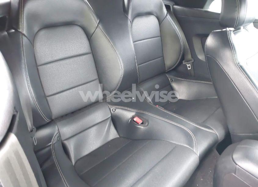 Photo 8 of 2019 Ford Mustang ECOBOOST PREMIUM (VIN 1FATP8UH5K5172348)