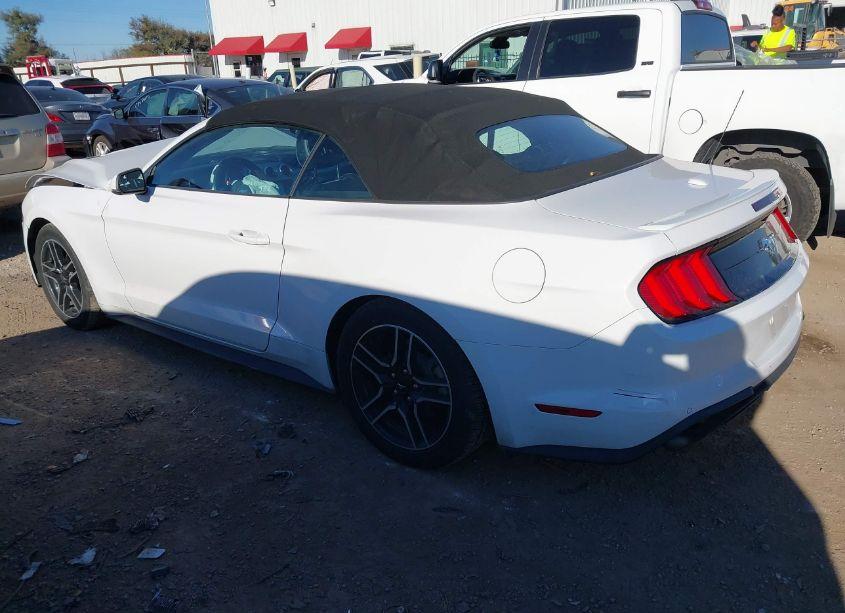 Photo 3 of 2020 Ford Mustang ECOBOOST PREMIUM (VIN 1FATP8UH5L5180130)