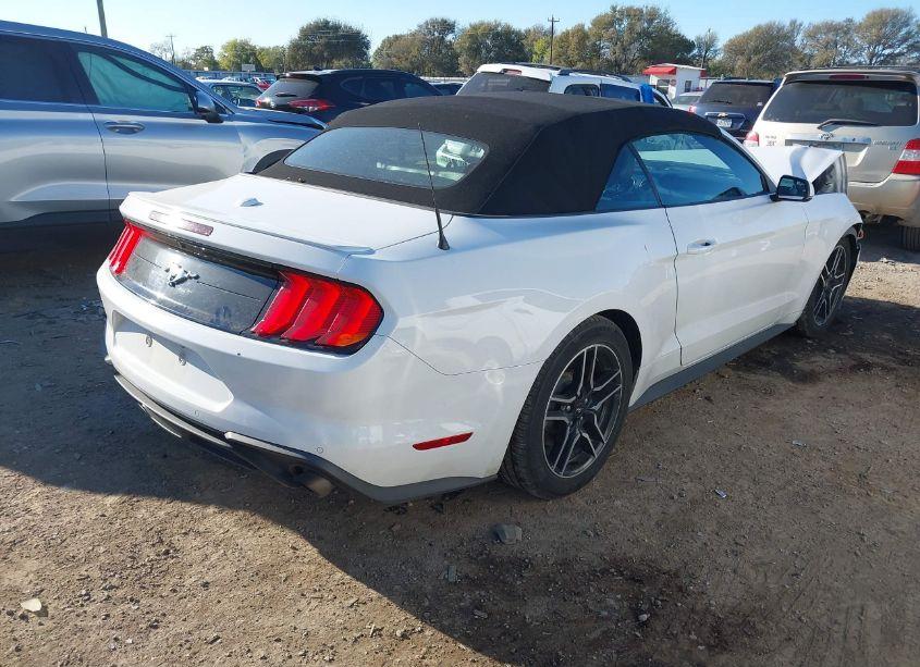 Photo 4 of 2020 Ford Mustang ECOBOOST PREMIUM (VIN 1FATP8UH5L5180130)