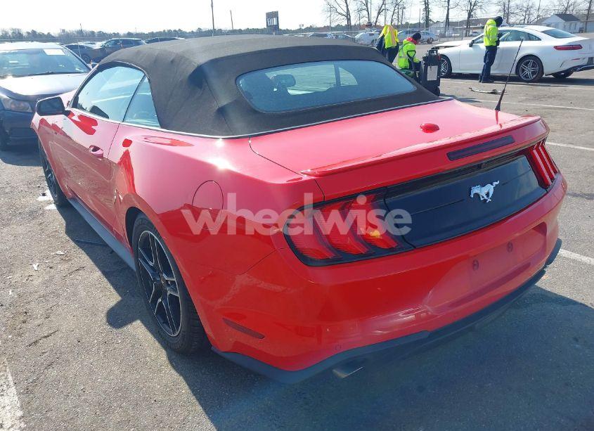 Photo 3 of 2021 Ford Mustang ECOBOOST PREMIUM (VIN 1FATP8UH5M5116008)