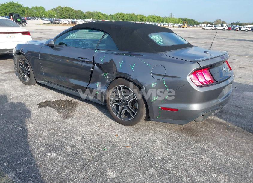 Photo 3 of 2022 Ford Mustang ECOBOOST PREMIUM (VIN 1FATP8UH5N5104538)