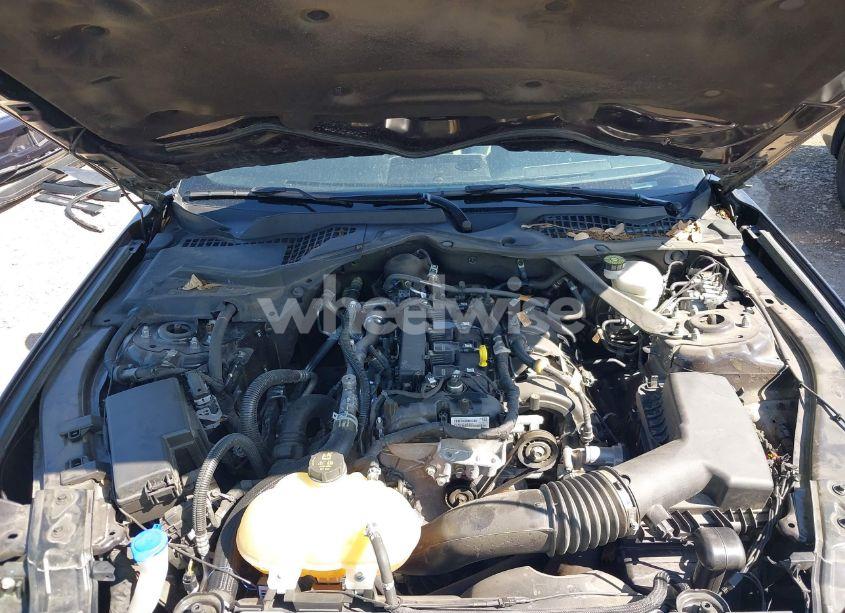 Photo 10 of 2022 Ford Mustang ECOBOOST PREMIUM (VIN 1FATP8UH5N5133246)