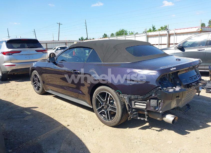 Photo 3 of 2022 Ford Mustang ECOBOOST PREMIUM (VIN 1FATP8UH5N5133246)