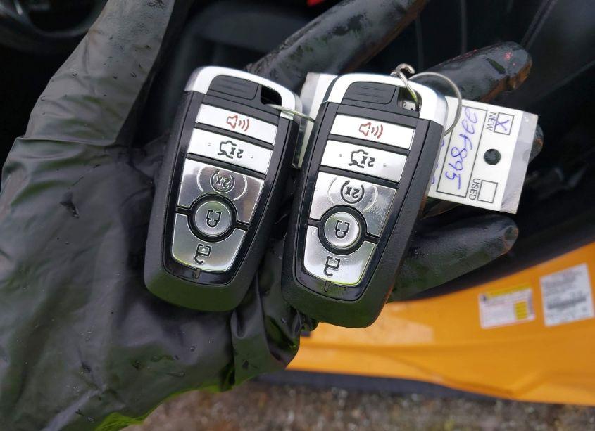 Photo 11 of 2022 Ford Mustang ECOBOOST PREMIUM (VIN 1FATP8UH5N5135269)