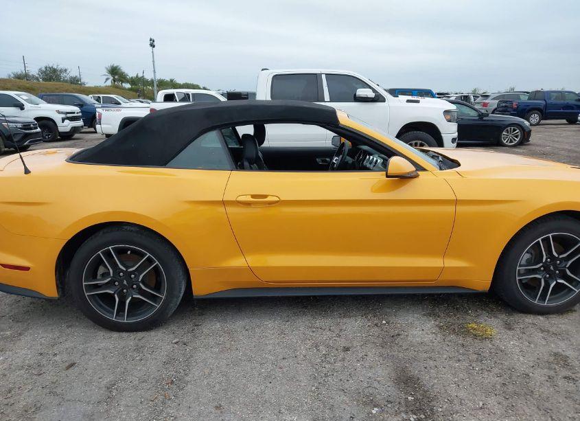 Photo 13 of 2022 Ford Mustang ECOBOOST PREMIUM (VIN 1FATP8UH5N5135269)